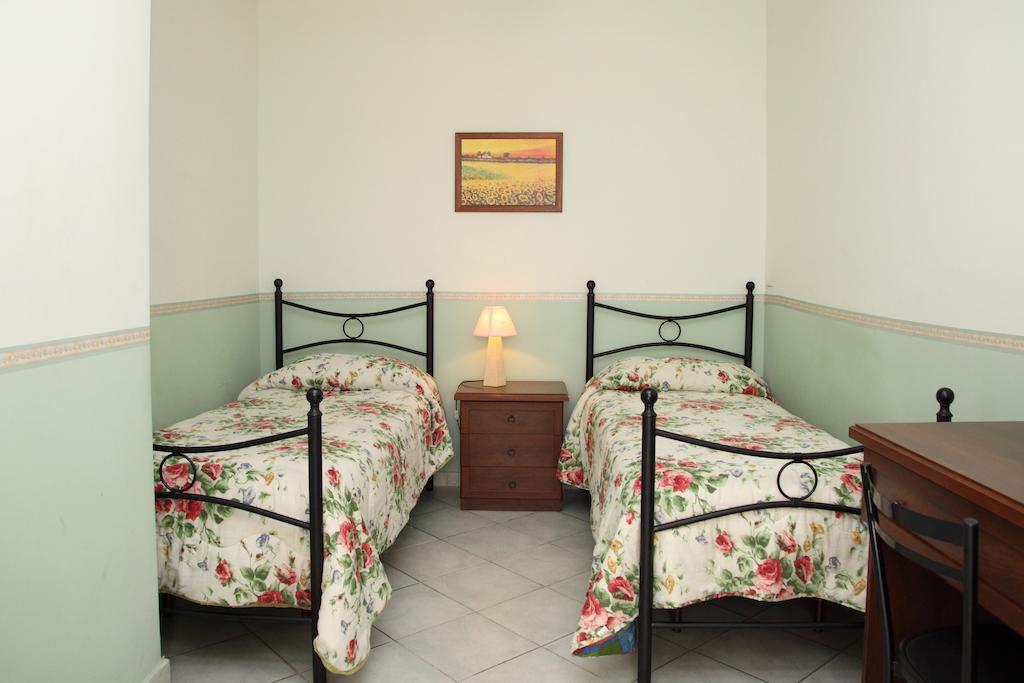Bed And Breakfast Gigi Furci Siculo Kültér fotó
